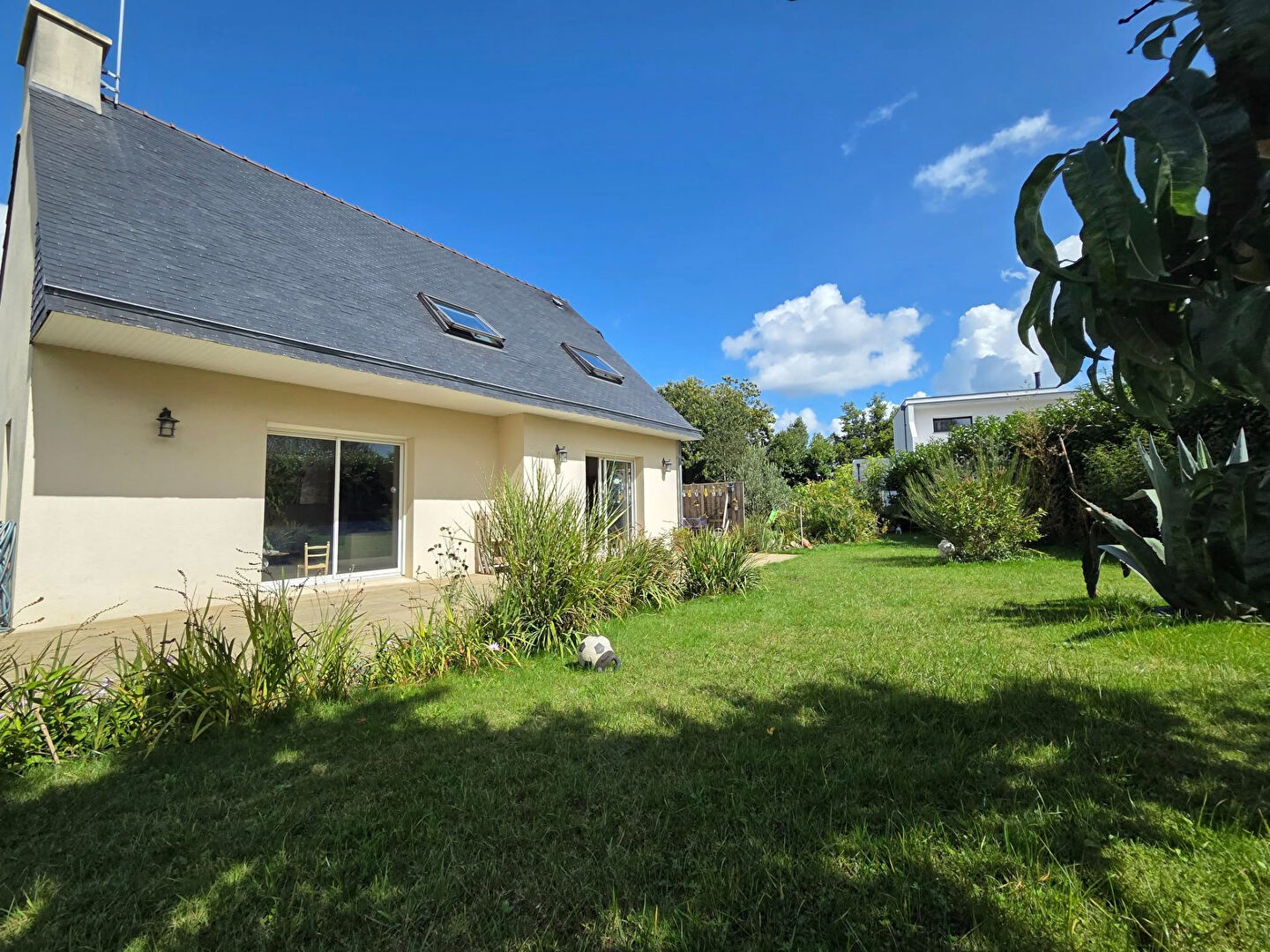 Maison Plomelin 7 pièce(s) 165.26 m2 avec dépendance T2