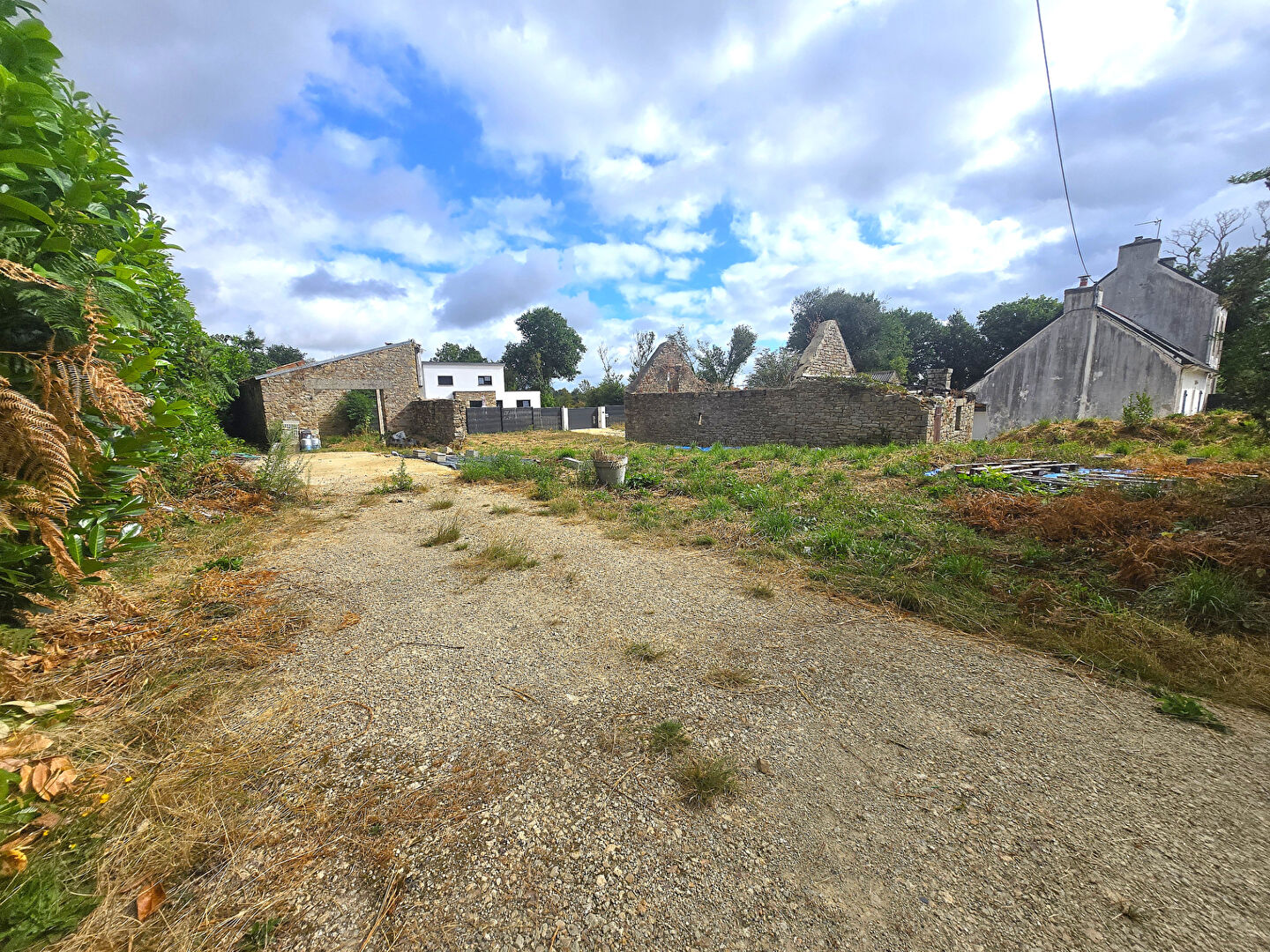 Terrain à bâtir à Tourch